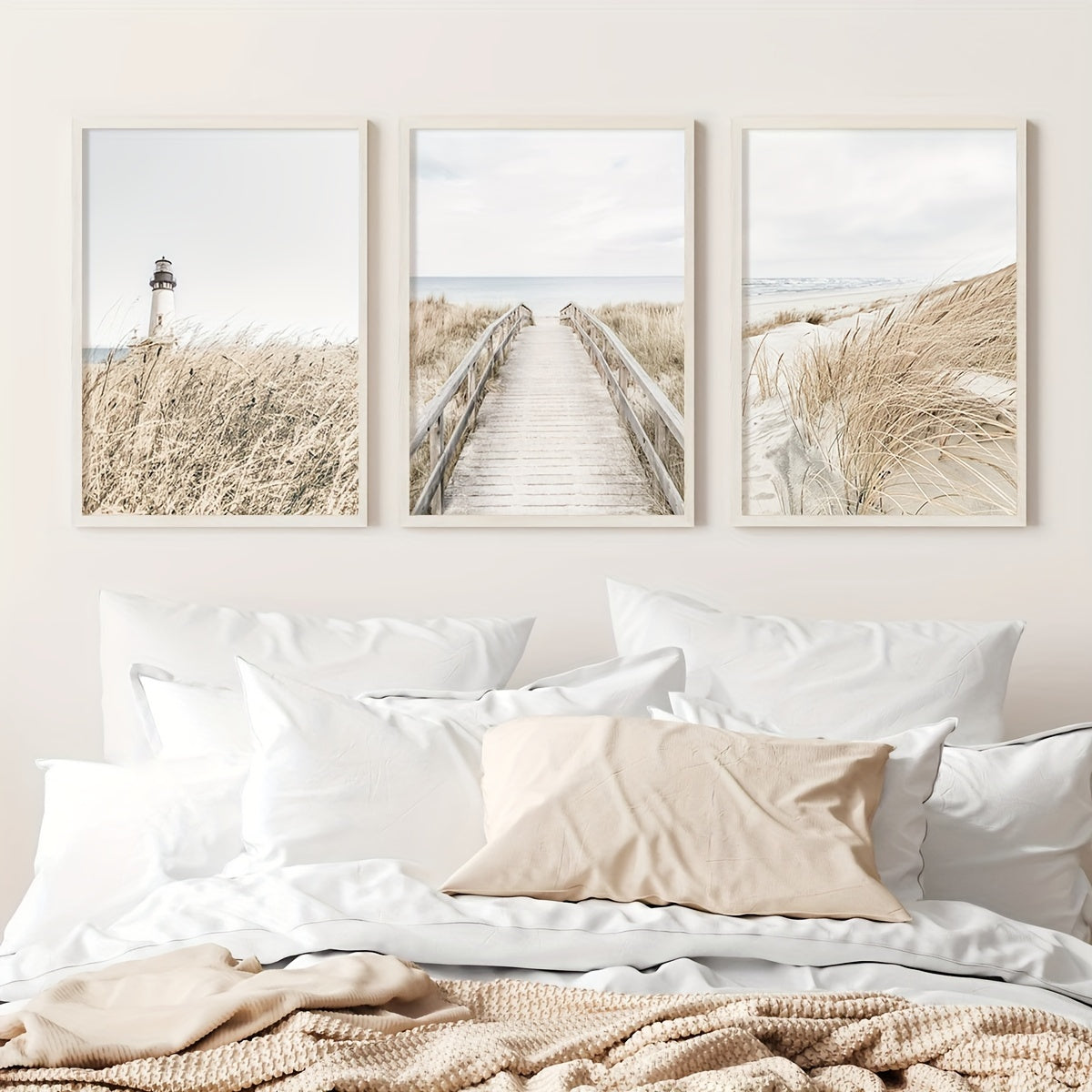 3er-Set mit hübschem Boho Leinwanddruck – Rahmenloses Leinwand-Poster - Mediterrane Küstenmomente mit Leuchtturm, Steg und Dünenlandschaft