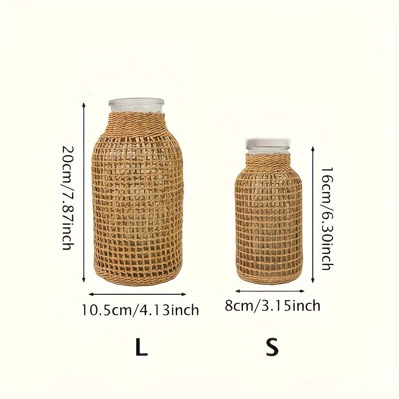 Bezaubernde dekorative Boho Blumenknospen-Vase im Rattan-Netz-Mantel in beige, 16 cm oder 20 cm hoch