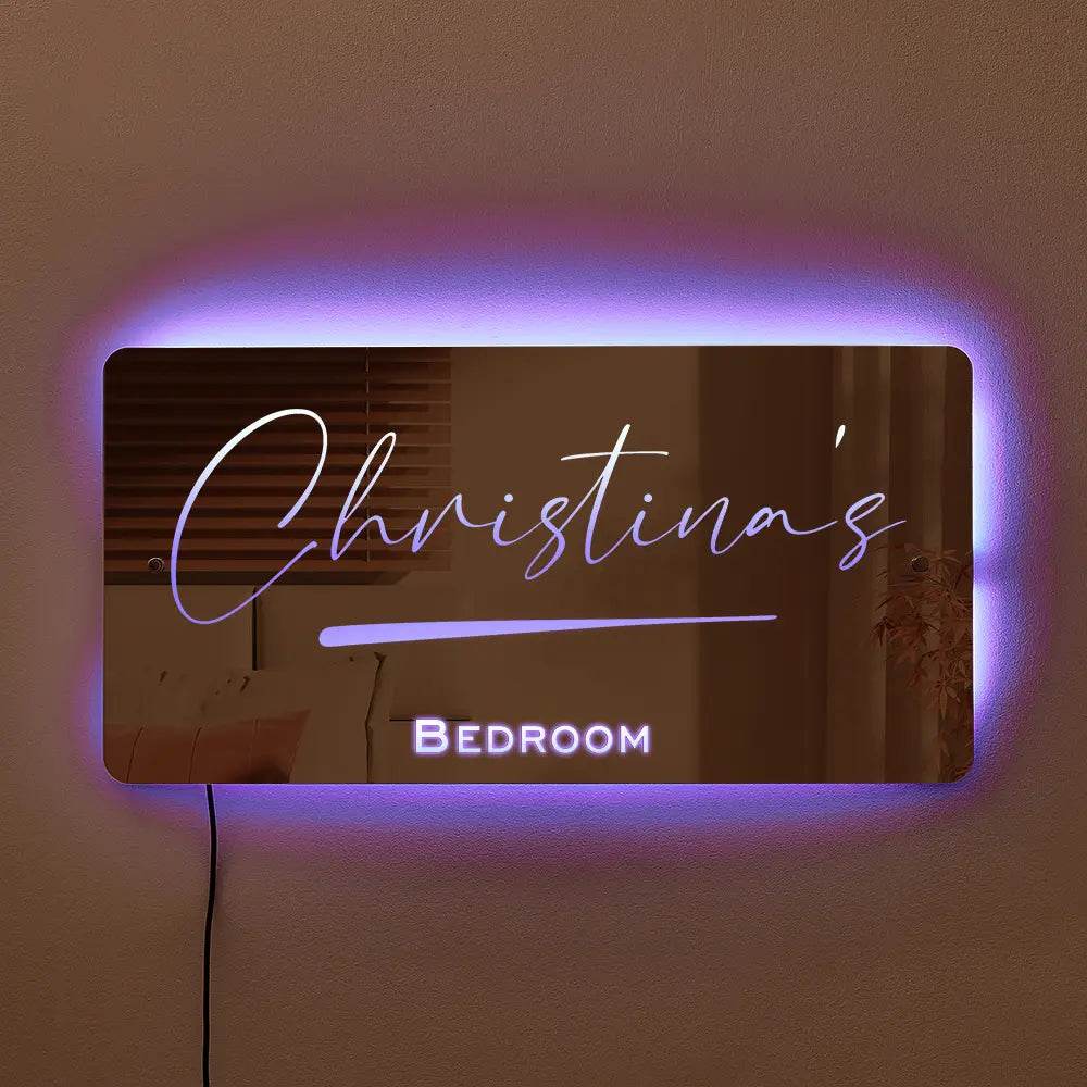happy-prints.eu - Personalisierter Namensspiegel mit LED-Beleuchtung - änderbares Licht - ein cooles Geschenk für besondere Menschen - 3 Größen