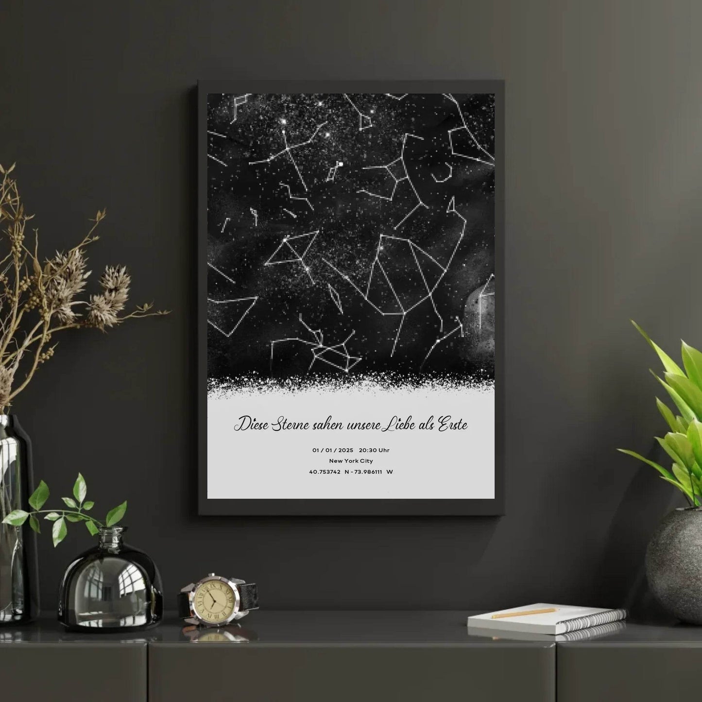 happy-prints.eu - Personalisierte Sternenkarte mit Name, Datum und Ort auf schwarz - verschiedene Größen - als Poster oder mit Rahmen