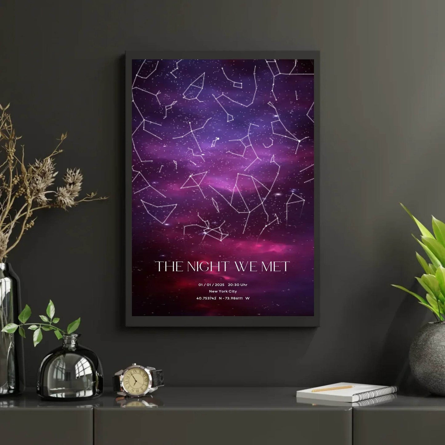 happy-prints.eu - Personalisierte Sternenkarte in tollem lila und pink auf schwarz - als Poster oder als Bild mit Rahmen