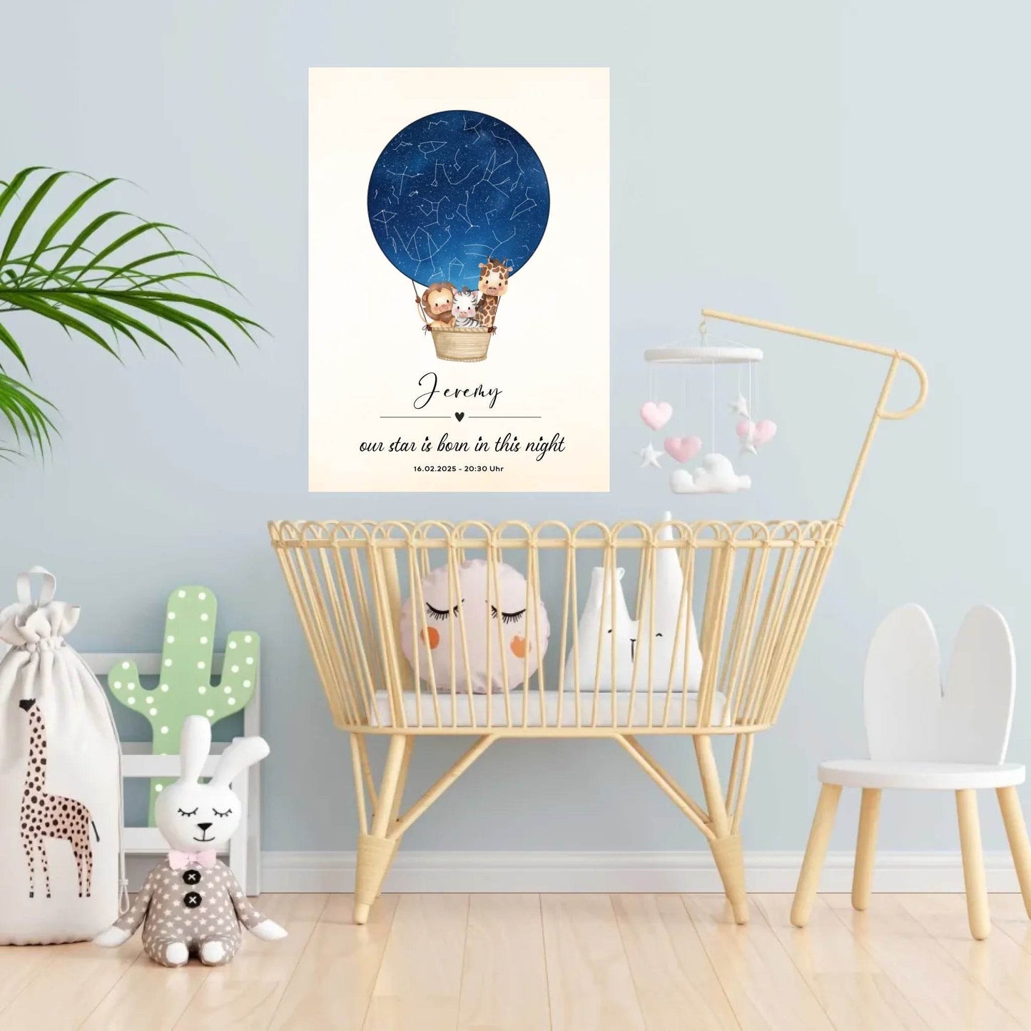 happy-prints.eu - Personalisiertes Sternebild mit Safari Tiere im Heißluftballon auf blau