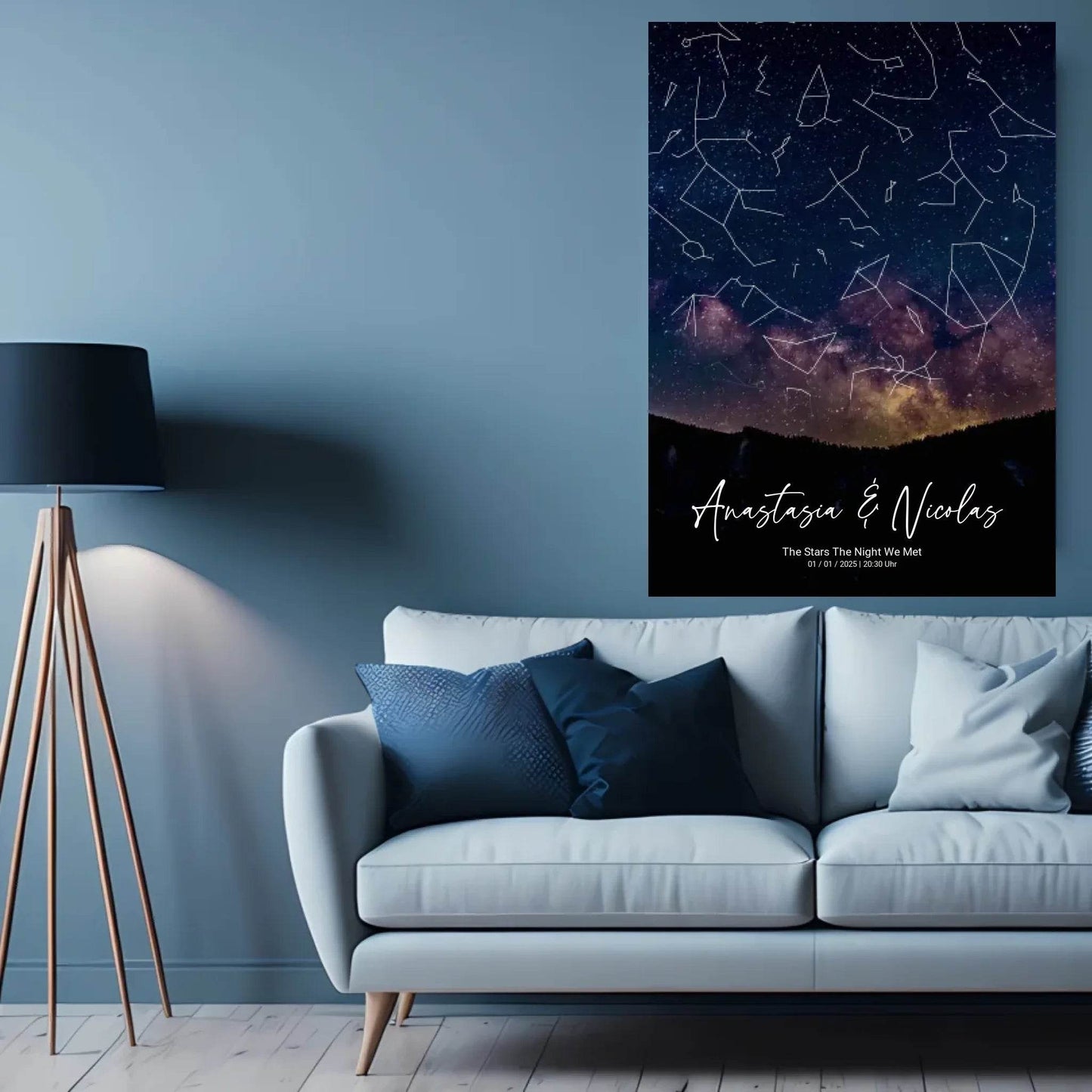 happy-prints.eu - Personalisierte Sternenkarte mit Gebirge bei Nacht mit Name, Spruch, Datum und Uhrzeit auf schwarz - verschiedene Größen für Poster oder mit Rahmen