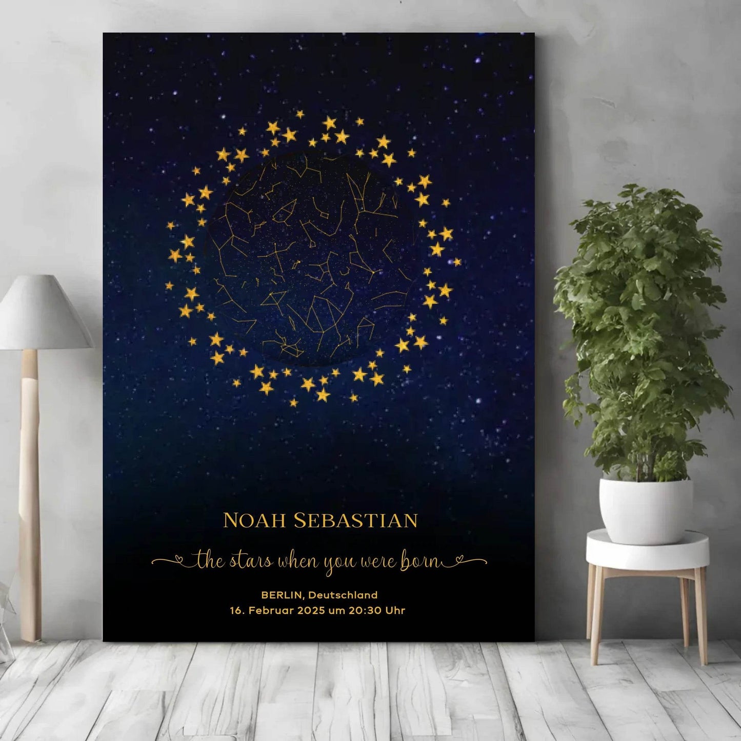 happy-prints.eu - Personalisierte Sternenkarte zur Geburt mit goldene Sterne am Nachthimmel auf blau mit schwarz - Die Sterne als Du geboren wurdest