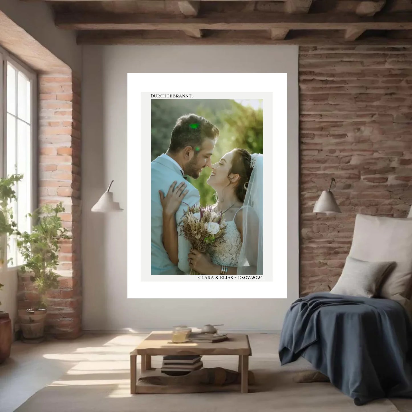 Personalisiertes Poster zur Hochzeit - Durchgebrannt! - Minimalistisches Design mit Brautpaar -