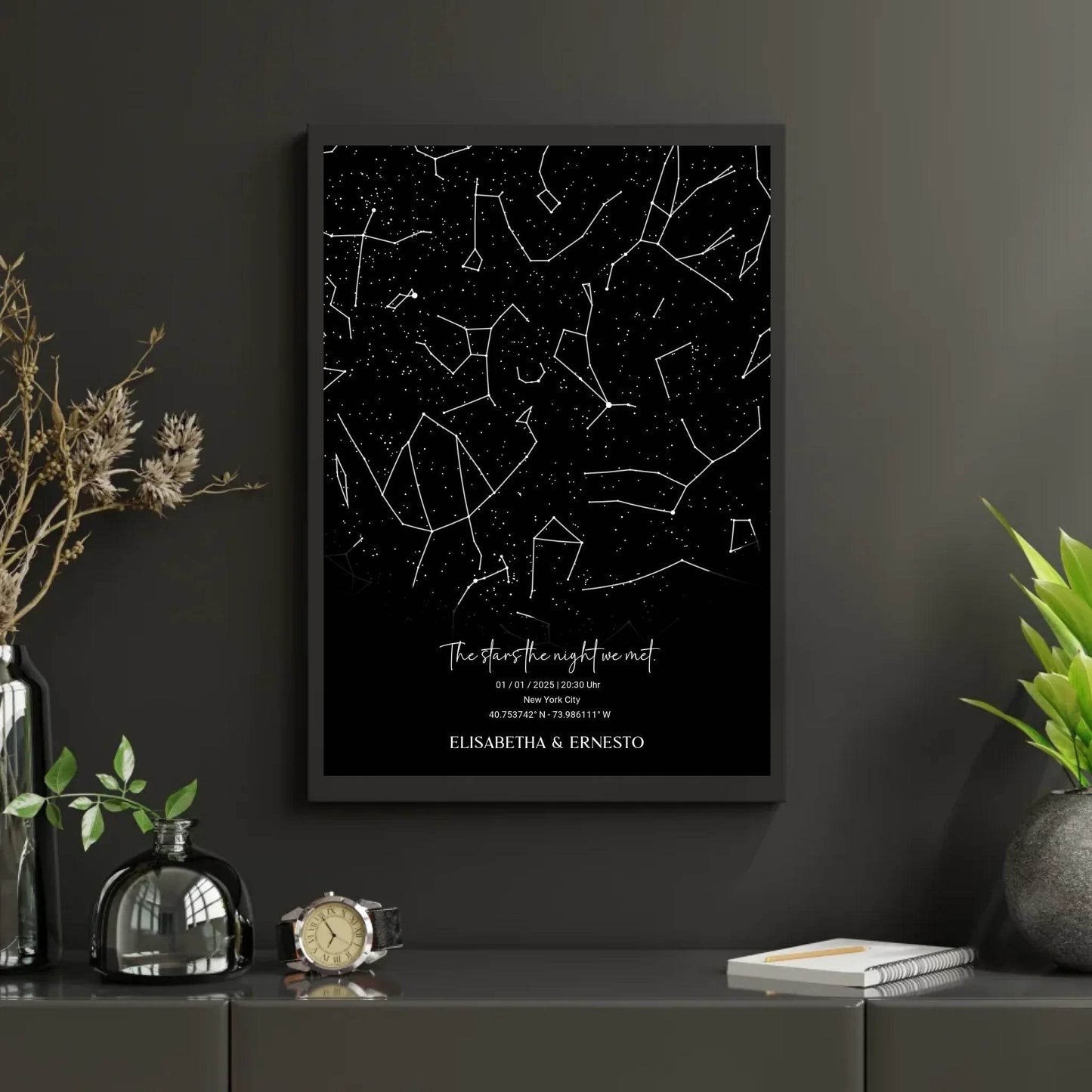 happy-prints.eu - Personalisierte Sternenkarte mit Name, Datum und Ort auf schwarz - verschiedene Größen - als Poster oder mit Rahmen
