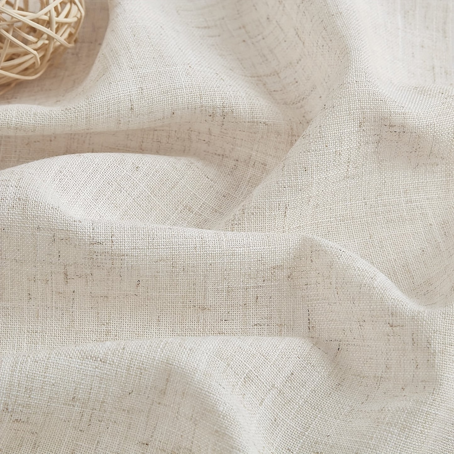 1 Stück Boho Vorhang mit bezaubernden Fransen „Golden Whisper“ – Durchsichtiger Lichtfilter-Vorhang in Beige mit Goldakzenten, Gewebt aus 100 % Polyester, Stangenfach-Design