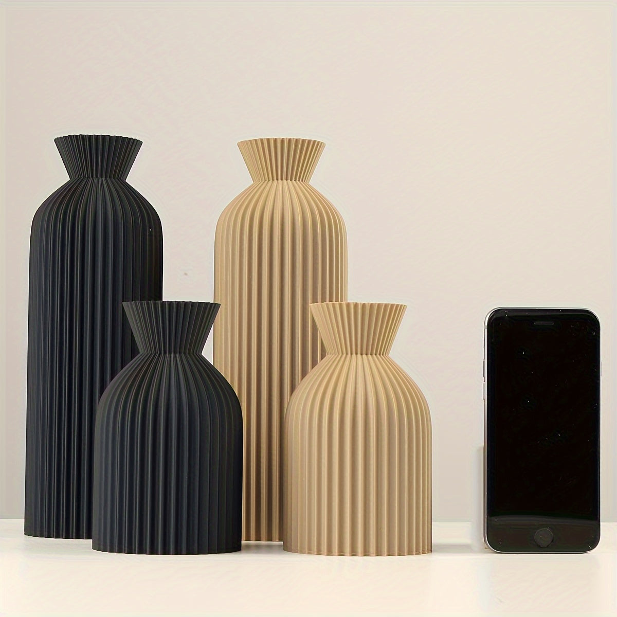 1 Stück Boho-Chic Kunststoffvase in Schwarz oder Braun, leicht & dekorativ für Einzelblumen, Tisch & Regal, 24,8 × 8,5 cm / 13,97 × 8,5 cm - Solo Bloom