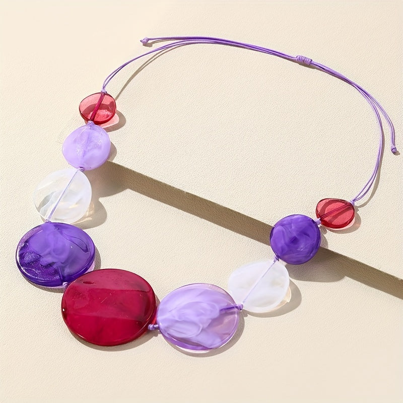 Bunte Sommer-Harzperlen Halskette Damen – Boho Vintage Schmuck mit rundem Anhänger, individuell einstellbare Länge bis 75cm, in 13 Farbrichtungen