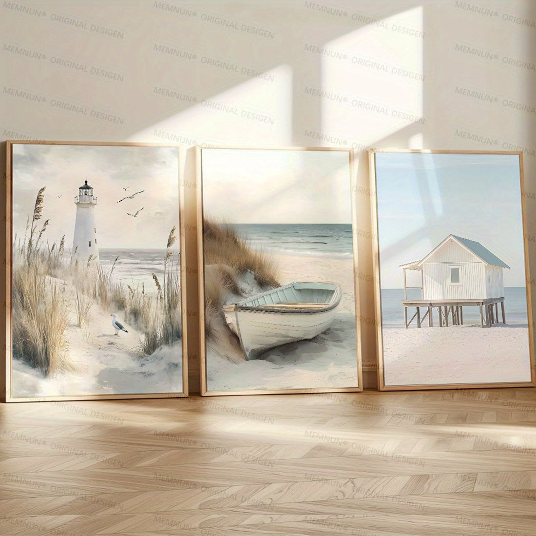 3er-Set Leinwand-Poster „Maritime Sommerträume“ – Rahmenloser Art-Deco Druck mit Leuchtturm, Strandhaus & Boot in sanften Farben