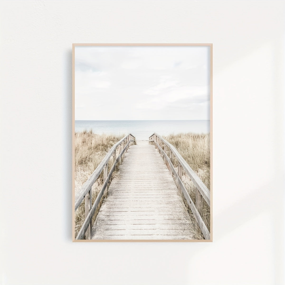 3er-Set mit hübschem Boho Leinwanddruck – Rahmenloses Leinwand-Poster - Mediterrane Küstenmomente mit Leuchtturm, Steg und Dünenlandschaft