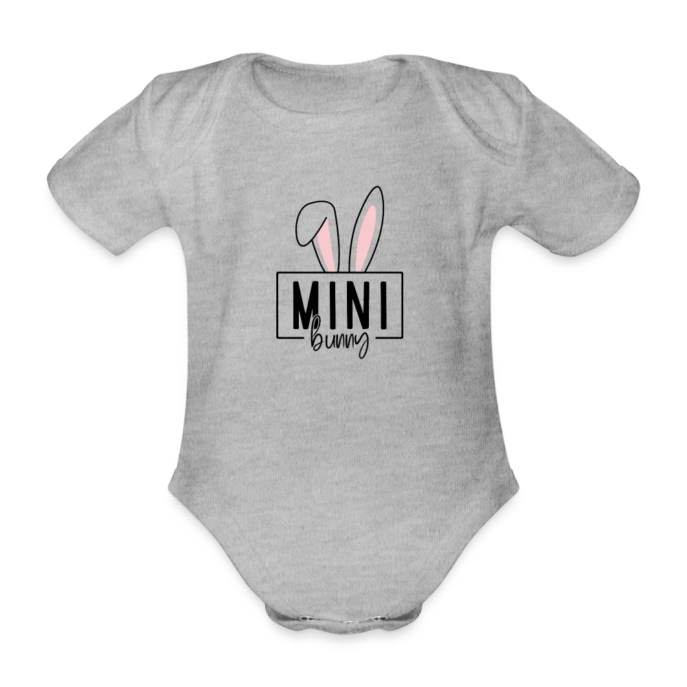 Personalisierter Baby Bio-Kurzarm-Body für Mädchen mit Osterhasen Ohren und "Mini Bunny" für Ostern - in vielen Farben und Größen - Motiv und Text individualisierbar - Grau meliert