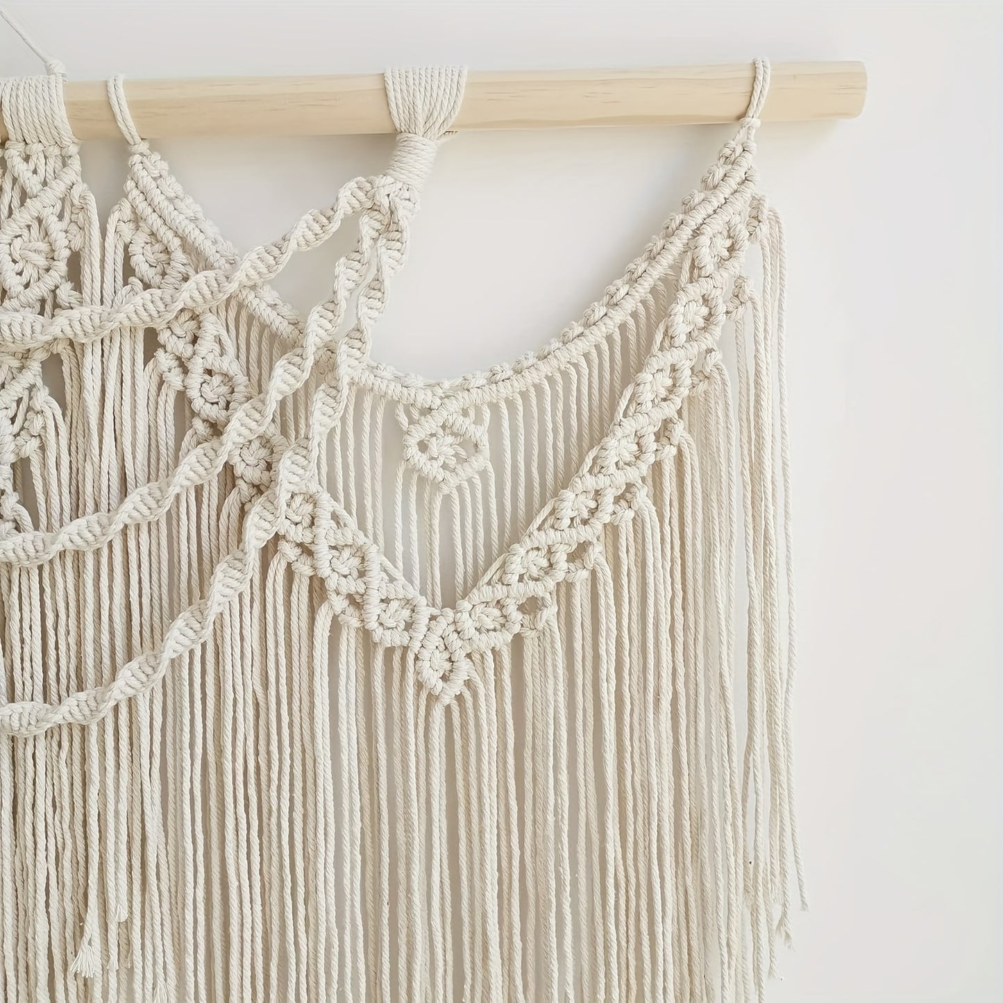 Großer Boho Makramee Wandbehang – handgefertigte geometrische Wandkunst in natürlichen Erdtönen, 109×81 cm, 100% Baumwolle, Querformat für Wohnzimmer, Schlafzimmer & mehr