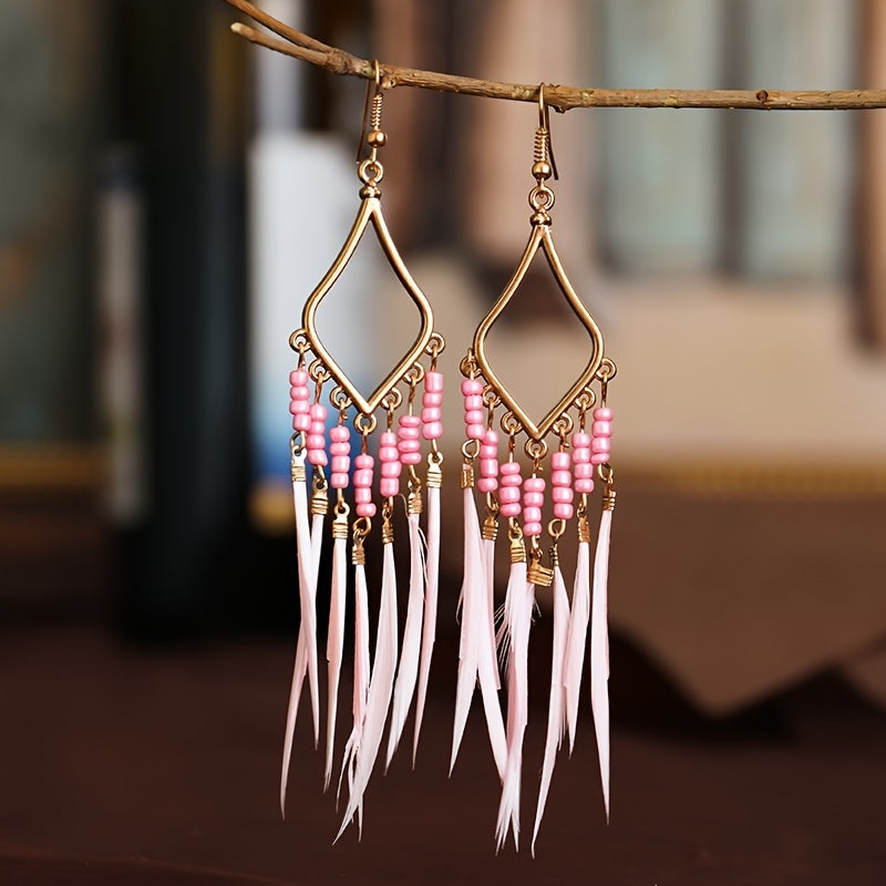 Schlanke Damen Boho Feder-Ohrringe mit Traumfänger Design – 12cm lang, künstliche Federn & Fransen