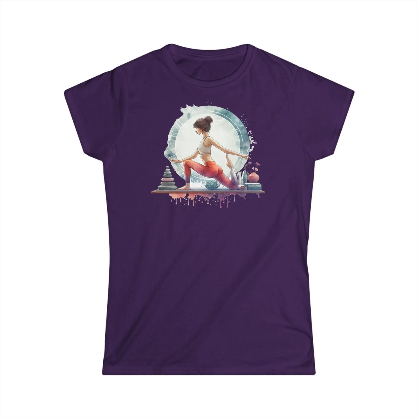 Women's Softstyle TeeTailliertes Damen Kurzarm T-Shirt mit Aufdruck – Frauen Shirt mit Yoga Motiv - 100% Baumwolle - 153 g/m² - auch in großen Größen – in vielen Farben - Purple