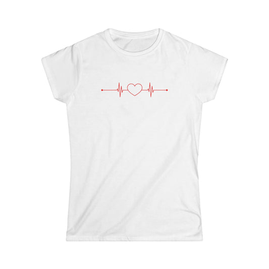 Tailliertes Damen Kurzarm T-Shirt mit Aufdruck mit Herz und EKG Linie zum Valentinstag - 100% Baumwolle - 153 g/m² - auch in großen Größen - in vielen Farben - White