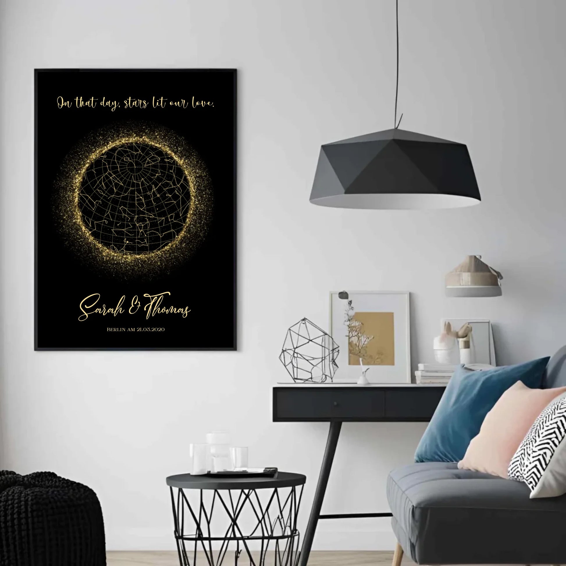 Personalisierte Sternenkarte in gold schwarz - An diesem Tag erleuchteten Sterne unsere Liebe. -