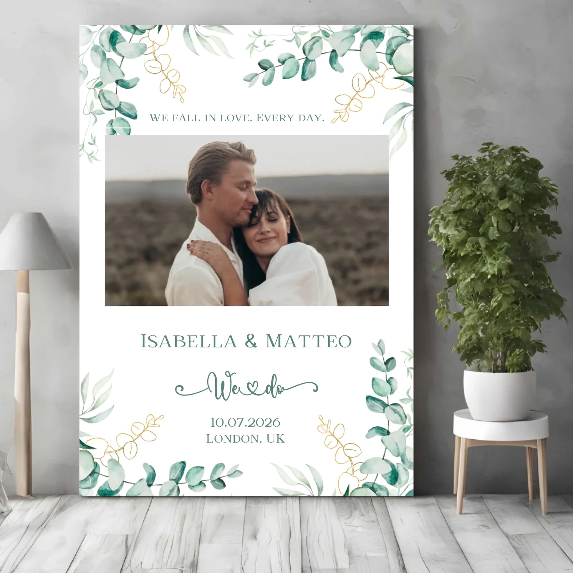Personalisiertes Poster zur Hochzeit - We fall in love. Every day - mit eigenem Bild und persönlichen Daten -