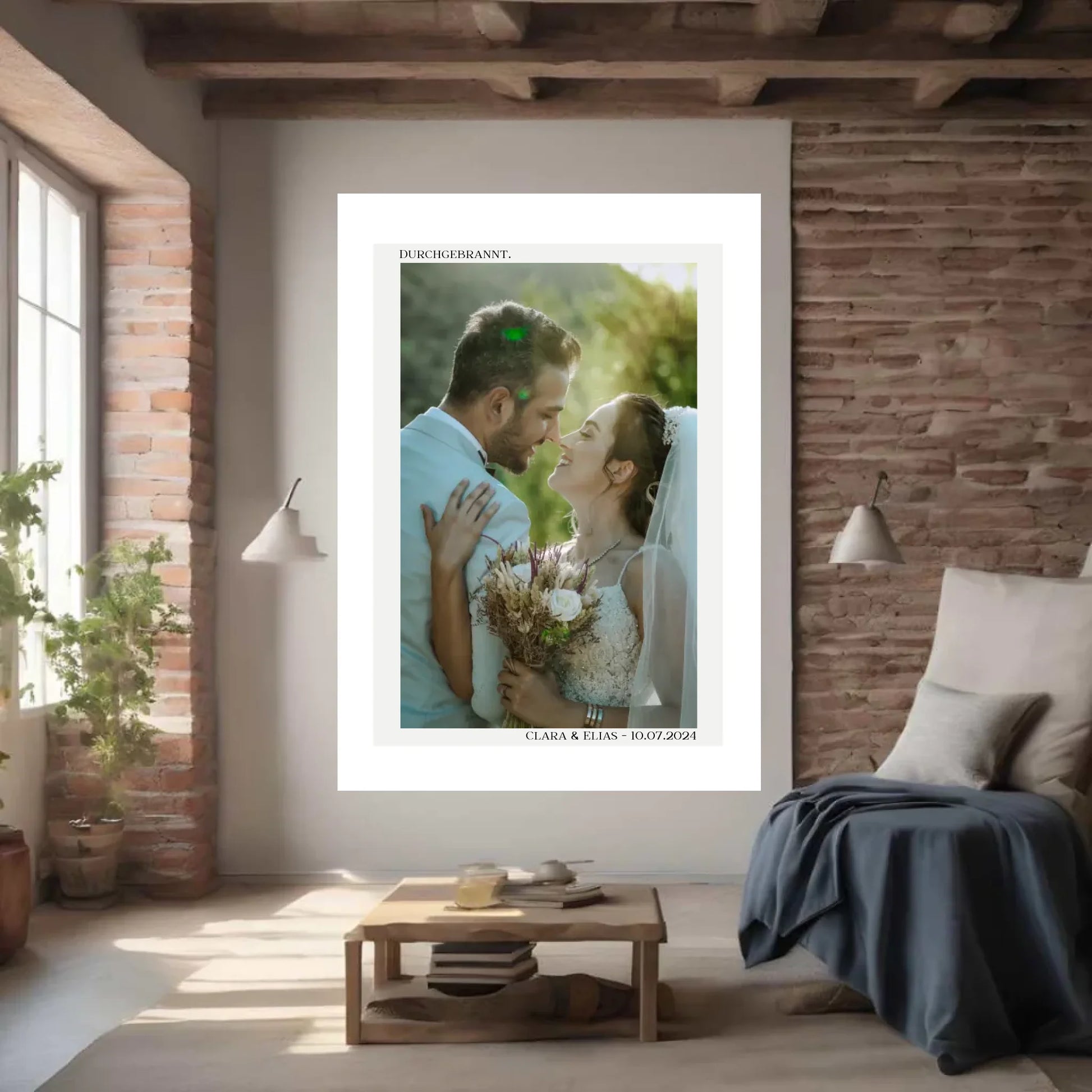 Personalisiertes Poster zur Hochzeit - Durchgebrannt! - Minimalistisches Design mit Brautpaar -
