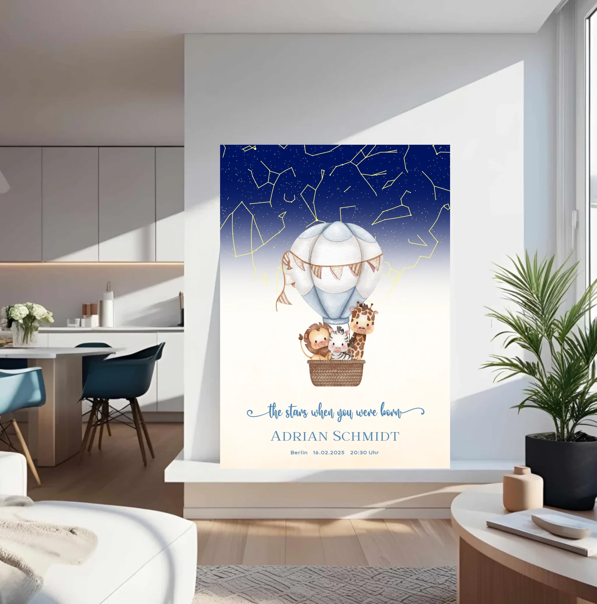Personalisierte Sternenkarte mit Löwe, Zebra und Giraffe im Heißluftballon auf beige mit blau - ein tolles Geschenk zur Geburt -