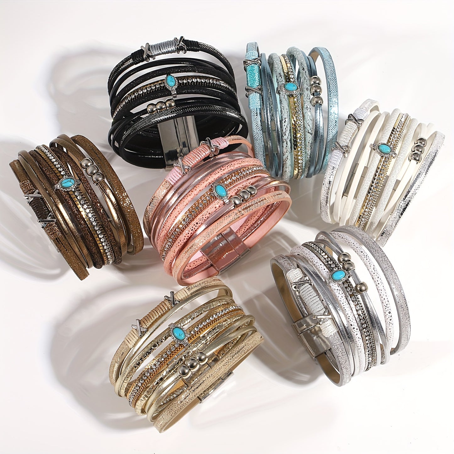 Wunderschönes Retro Kreuz-Armband für Damen – Mehrteiliges Kunstleder Schmuckarmband mit blauen Steinen & Strass - 19,5cm Durchmesser - 7 Farben