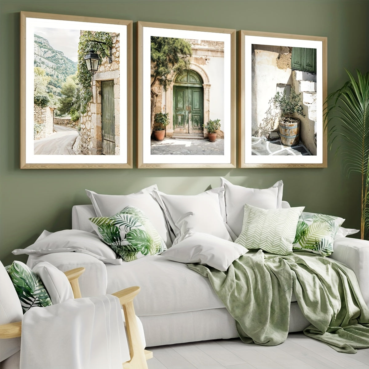 3-teiliges Boho Leinwand Poster Set mit Olivenbaum & Türen in angesagten Grün-, Grau- und Braun-Töne  – sommerliche mediterane Wandkunst ohne Rahmen